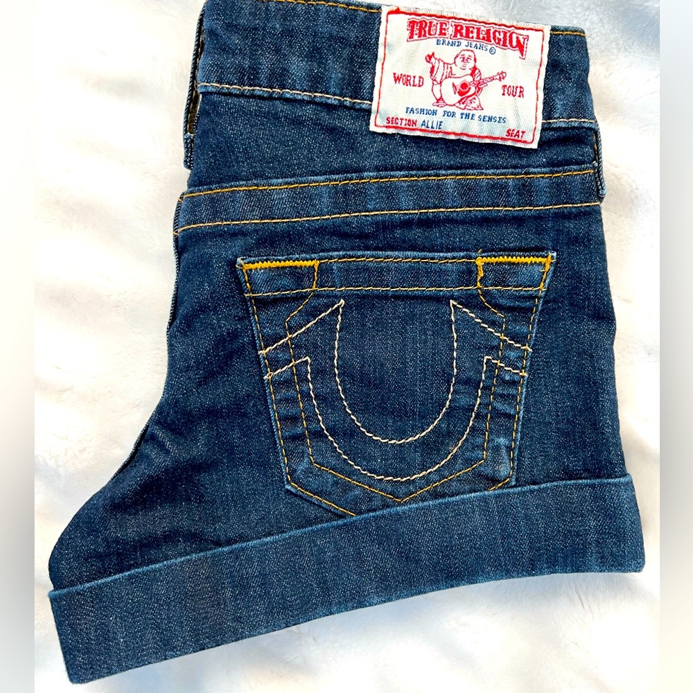 True Religion Allie Cuffed Short blue denim size 24